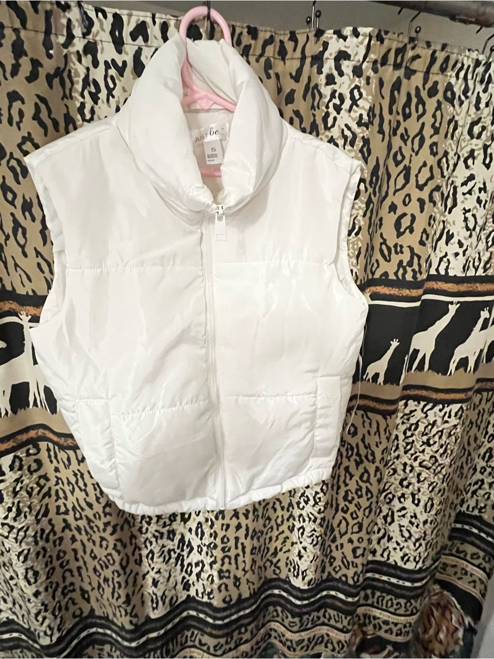 White Puffer Vest - Sleeveless Zip Front